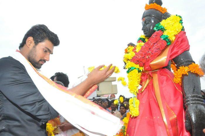 Jaya Janaki Nayaka Vijayotsava Veduka At Hamsala Deevi Photos