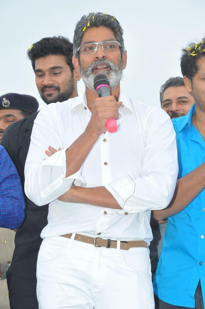 Jaya Janaki Nayaka Vijayotsava Veduka At Hamsala Deevi Photos