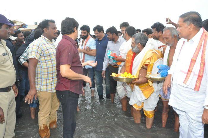 Jaya Janaki Nayaka Vijayotsava Veduka At Hamsala Deevi Photos