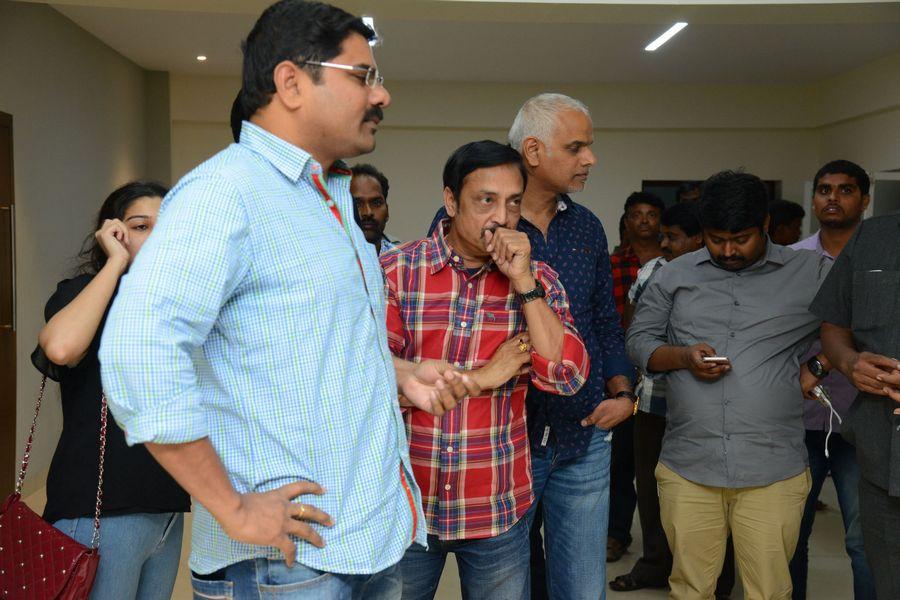 KTR Watching Pellichupulu Special Show Photos