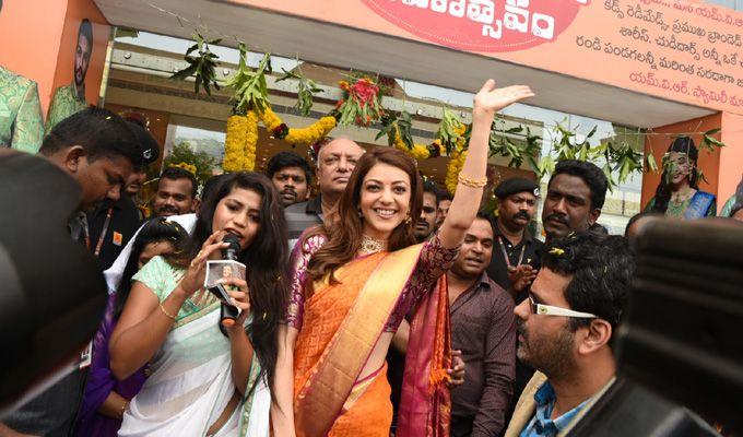 Kajal Agarwal Inaugurate MVR Mall at Vijayawada Photos