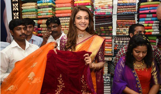 Kajal Agarwal Inaugurate MVR Mall at Vijayawada Photos