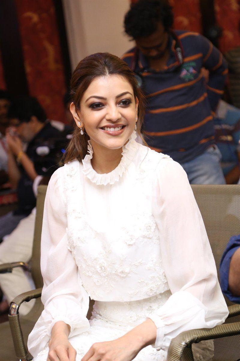 Kajal Aggarwal at Paris Paris Movie Launch Photos