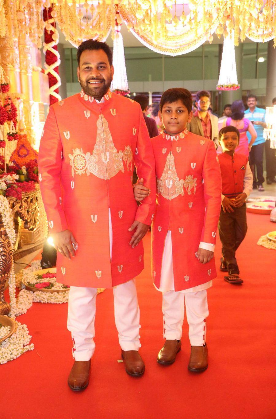 Kalamandir CMD Prasad Chalavadi Daughter Hanisha Wedding Photos