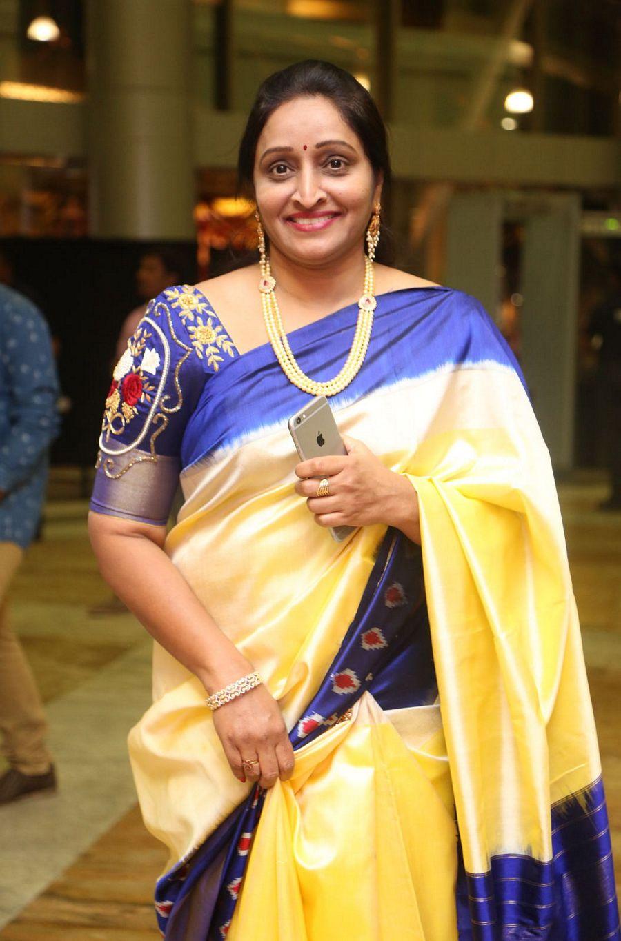 Kalamandir CMD Prasad Chalavadi Daughter Hanisha Wedding Photos