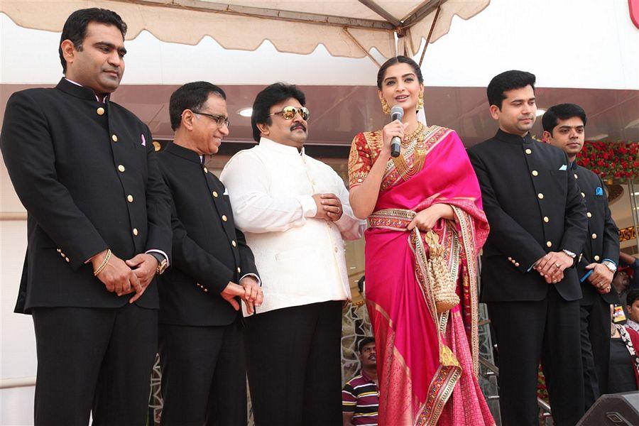 Kalyan Jewellers Inauguration at Anna Nagar Photos