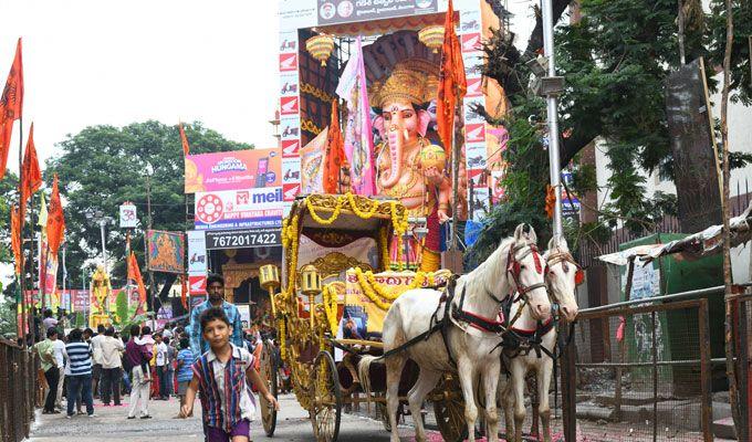 Khairatabad Ganesh Idol 2018!!