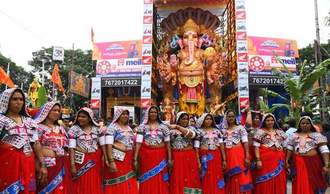 Khairatabad Ganesh Idol 2018!!