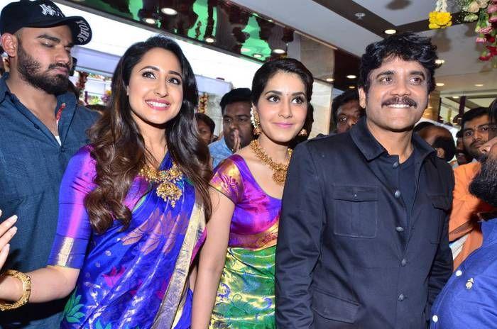 King Nagarjuna, RaashiKhanna & Pragya Launches South India Shopping Mall