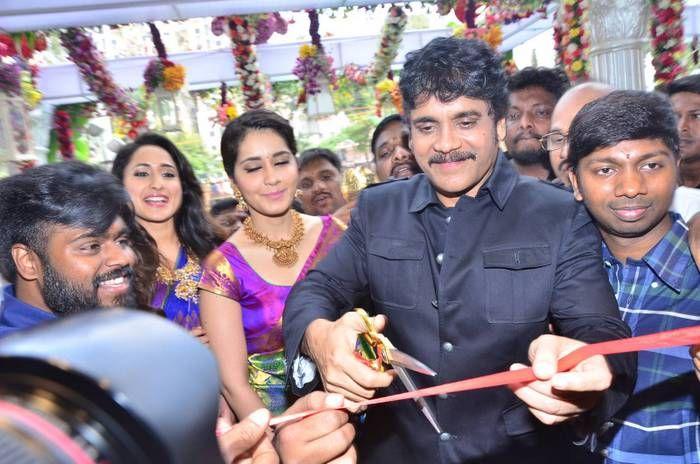 King Nagarjuna, RaashiKhanna & Pragya Launches South India Shopping Mall
