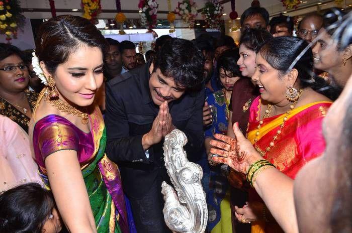 King Nagarjuna, RaashiKhanna & Pragya Launches South India Shopping Mall