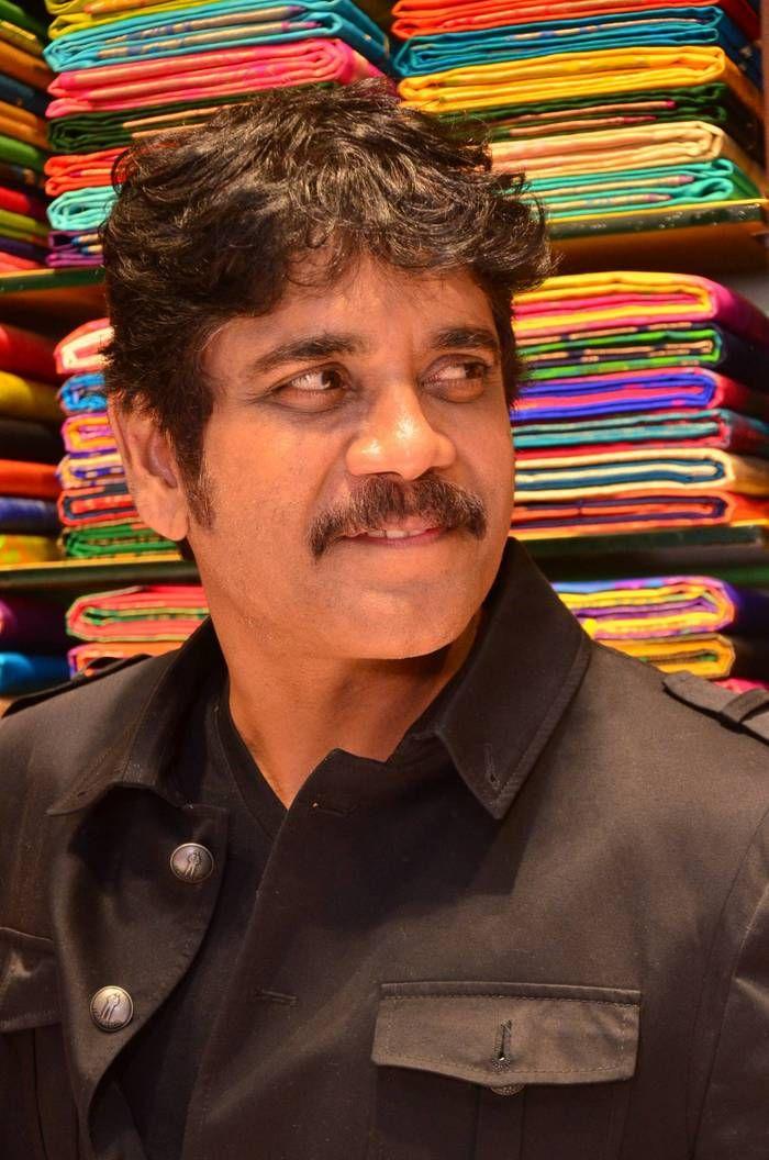 King Nagarjuna, RaashiKhanna & Pragya Launches South India Shopping Mall
