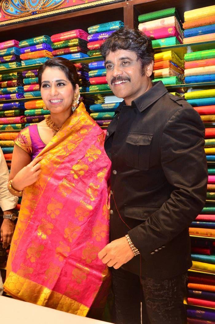 King Nagarjuna, RaashiKhanna & Pragya Launches South India Shopping Mall