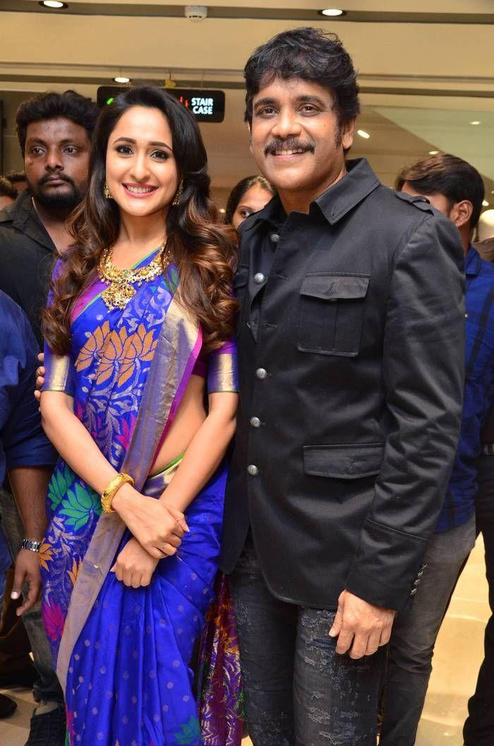 King Nagarjuna, RaashiKhanna & Pragya Launches South India Shopping Mall