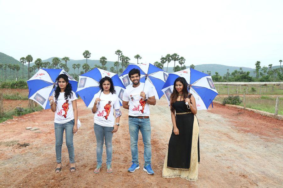 L7 Teamm Photos at VIZAG Beach