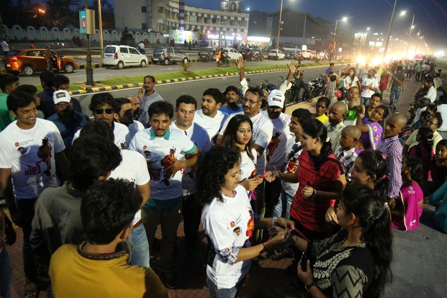 L7 Teamm Photos at VIZAG Beach