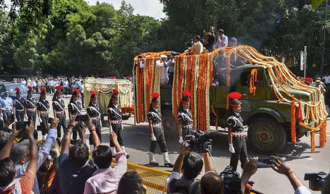 Last rites ceremony of former PM Atal Bihari Vajpayee at Smriti Sthal