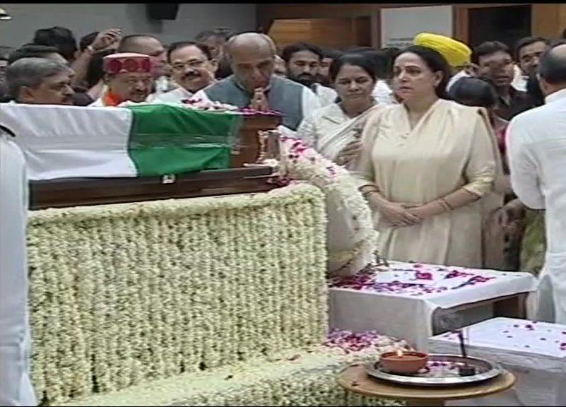 Leaders pays last respects to former Prime Minister Atal Bihari Vajpayee