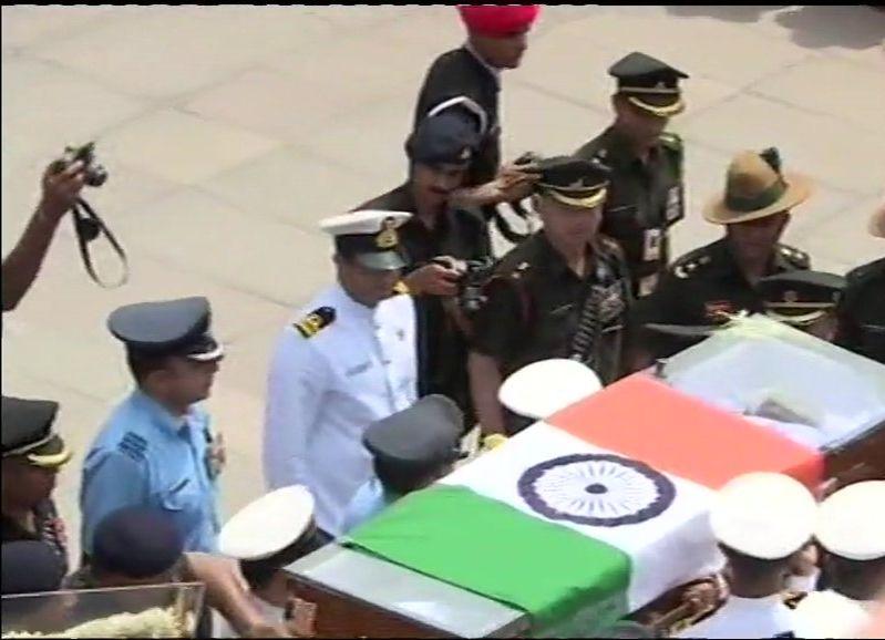 Leaders pays last respects to former Prime Minister Atal Bihari Vajpayee