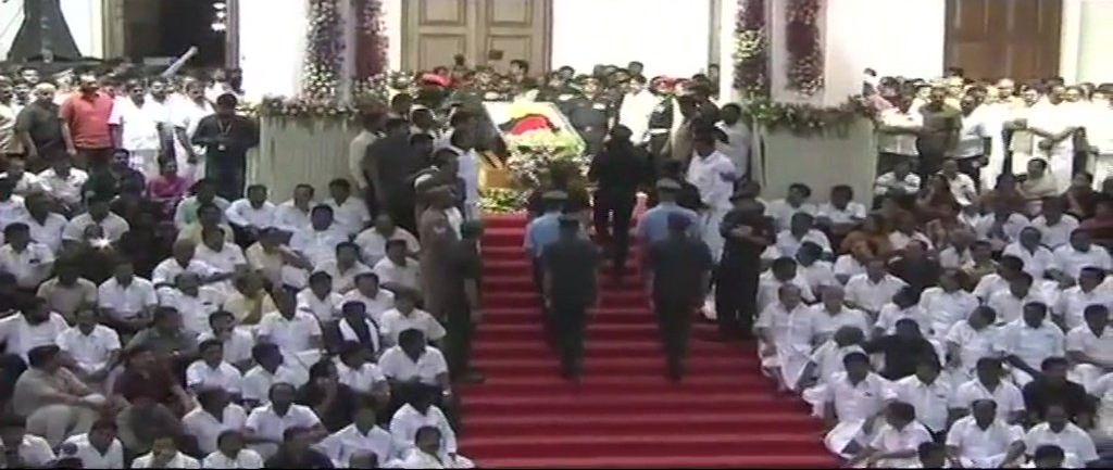 M Karunanidhi's Funeral: Politicians Pay Their Last Respects