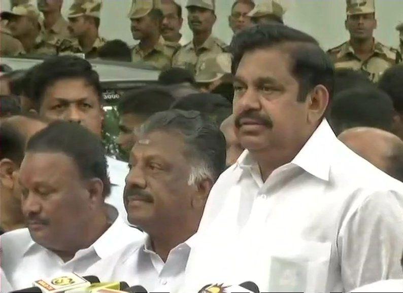 M Karunanidhi's Funeral: Politicians Pay Their Last Respects