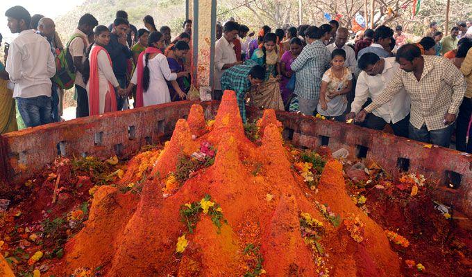 Maha Shivaratri 2018 Grand Celebrations Photos