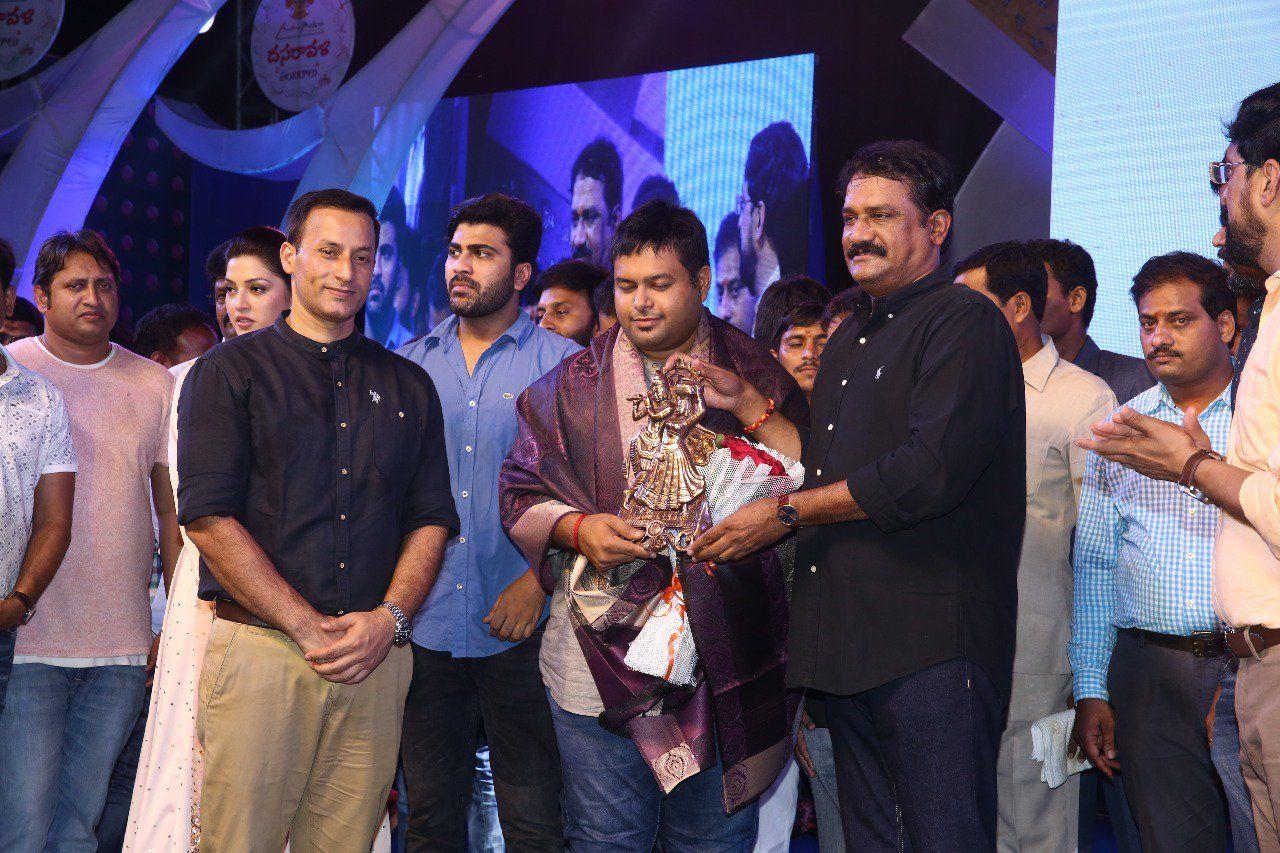 Mahanubhavudu Movie Success Meet Photos