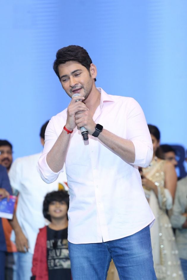 Maharshi Pre Release Function Photos