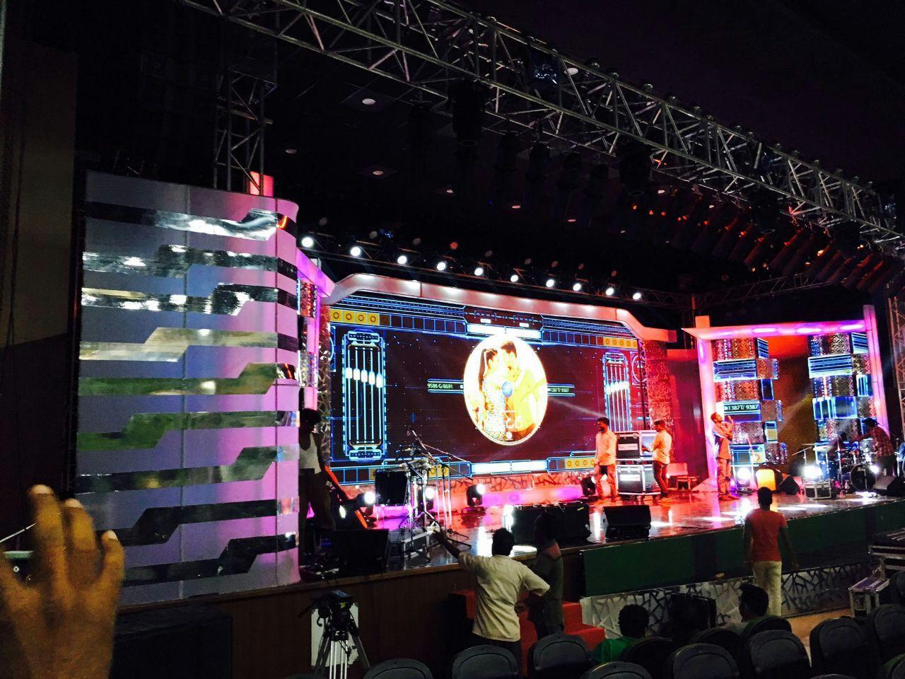 Mahesh Babu Fans Hungama At Spyder Audio Launch