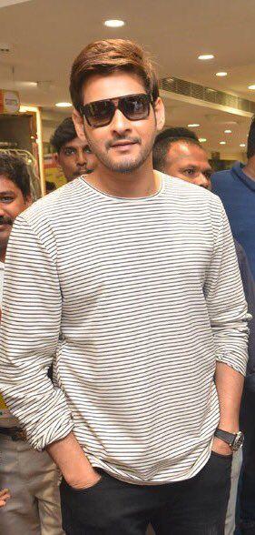 Mahesh Babu at Inauguration of Chennai Silks Showroom at Kukatpally
