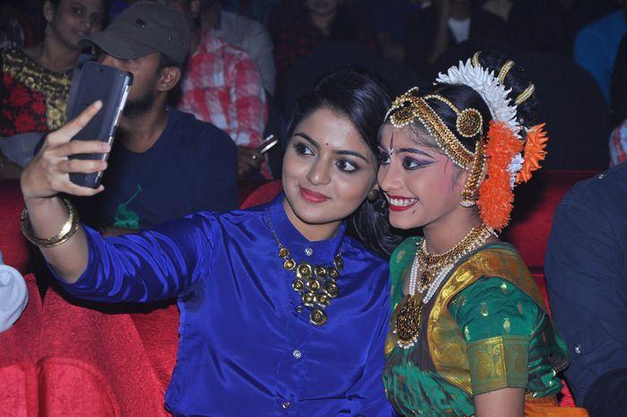 Meda Meeda Abbayi Pre Release Function Photos