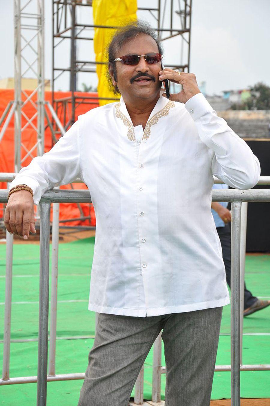 Mohanbabu Visits MB 40 Stadiyam Photos