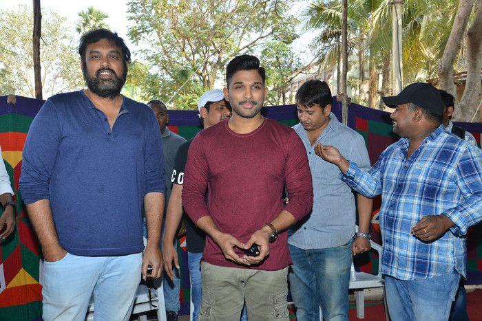 Naa Peru Surya Movie Press Meet Photos