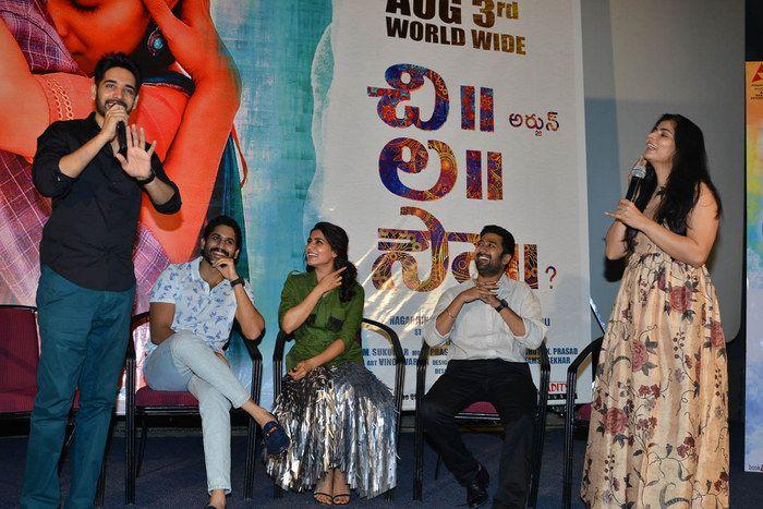 Naga Chaitanya & Samantha at Chi La Sow Movie Press Meet Photos