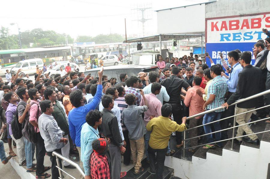 Naga Chaitanya Inagurates Dr Garwal Eye Hospital Photos
