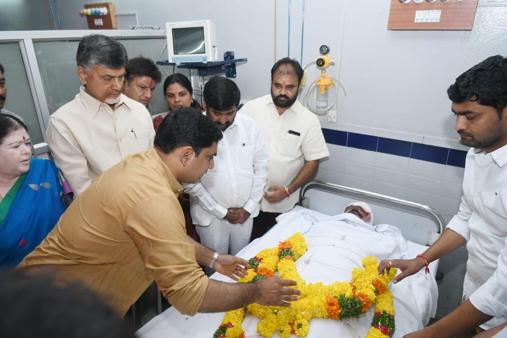 Nandamuri Family And Fans Visit Hospital Photos