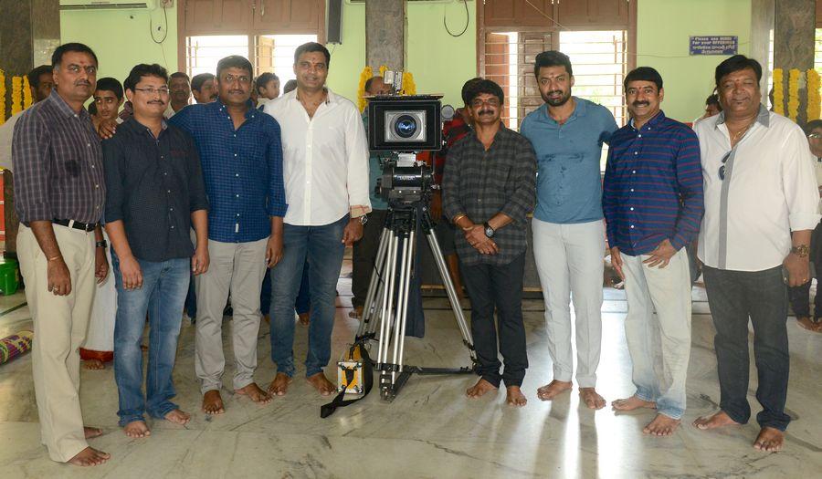 Nandamuri Kalyan Ram & Kajal Aggarwal MLA Movie Pooja Photos