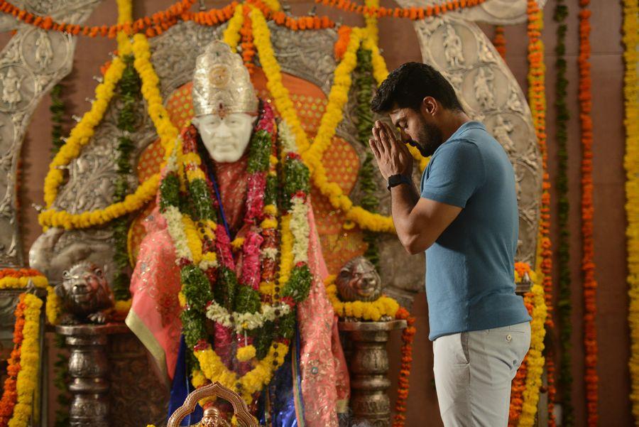 Nandamuri Kalyan Ram & Kajal Aggarwal MLA Movie Pooja Photos