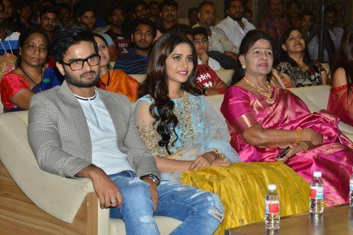 Nannu Dochukunduvate Movie Pre Release Function Photos