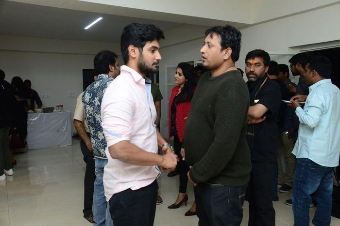 Next Nuvve Movie Celebrity Show Photos