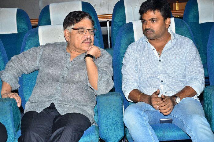 Next Nuvve Movie Press Meet Photos