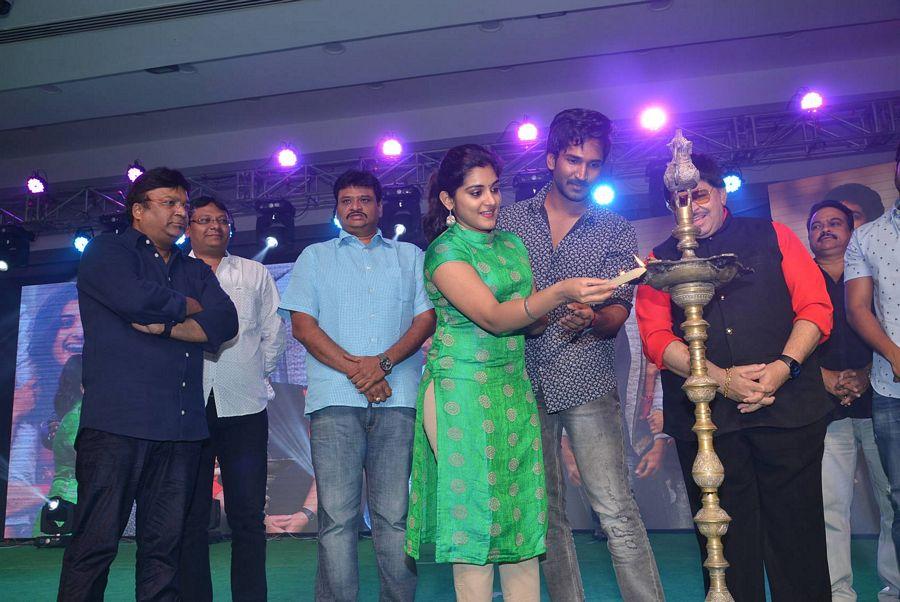 Ninnu Kori Movie Block Bluster Celebrations at Vijaywada Photos