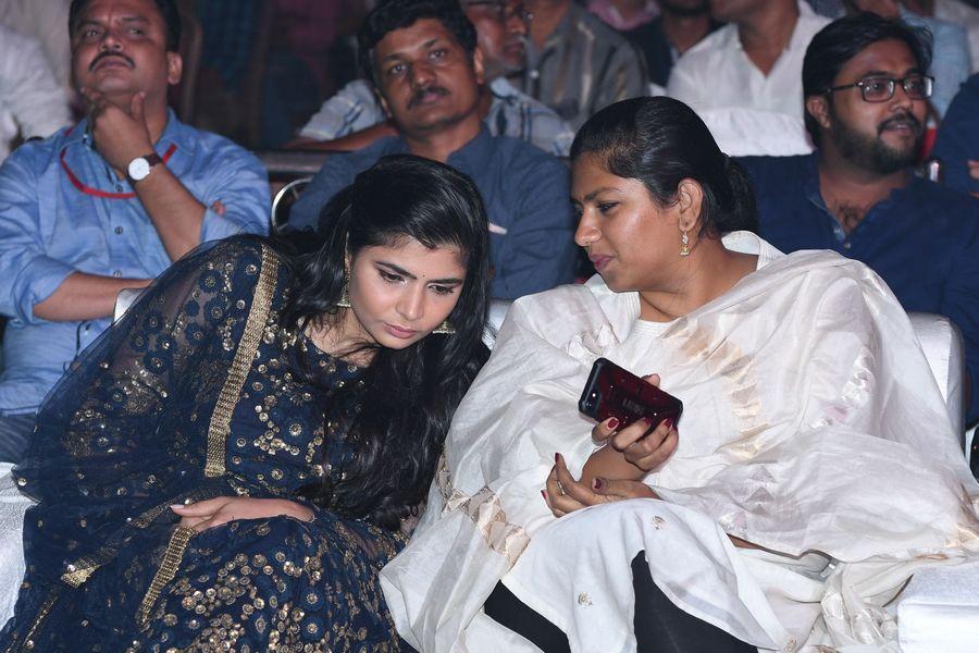 Ninnu Kori Movie Pre Release Function Photos