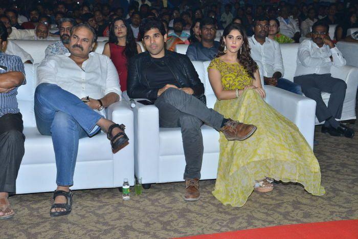 Okka Kshanam Movie Pre Release Function Photos