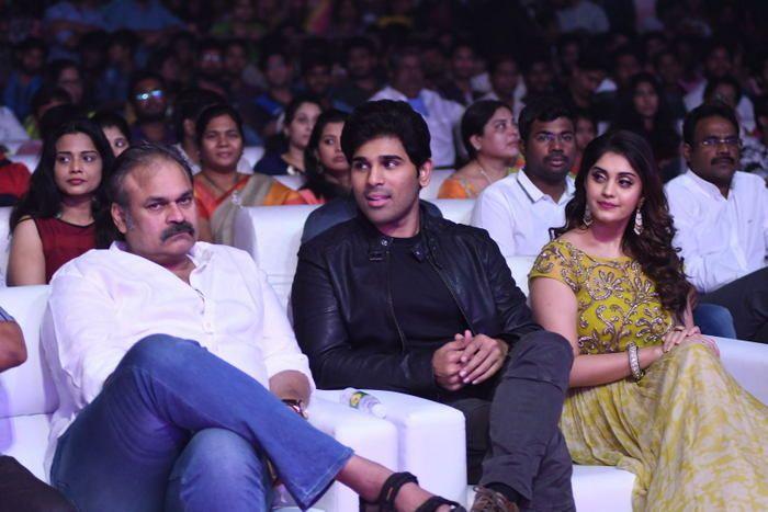 Okka Kshanam Movie Pre Release Function Photos