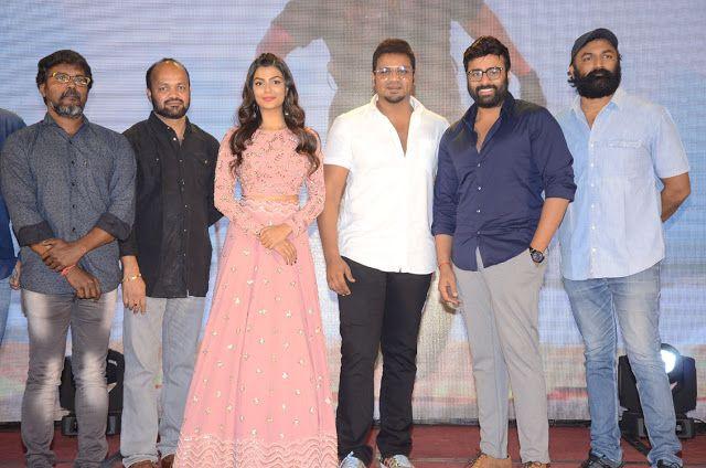 Okkadu Migiladu Movie Pre Release Event Photos