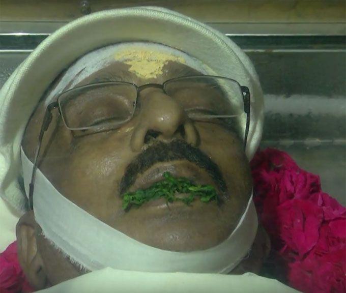 PHOTOS: Celebs Pay Last Respect To IV Sasi