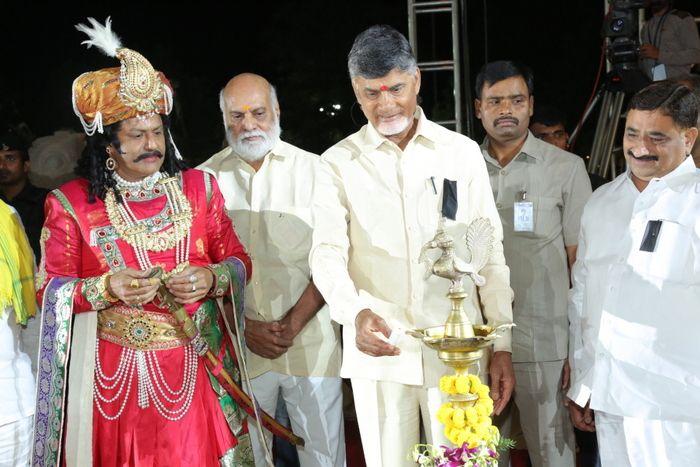 PHOTOS: Highlights of Lepakshi Utsavam 2018 Day-1