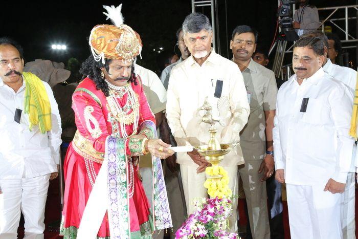 PHOTOS: Highlights of Lepakshi Utsavam 2018 Day-1