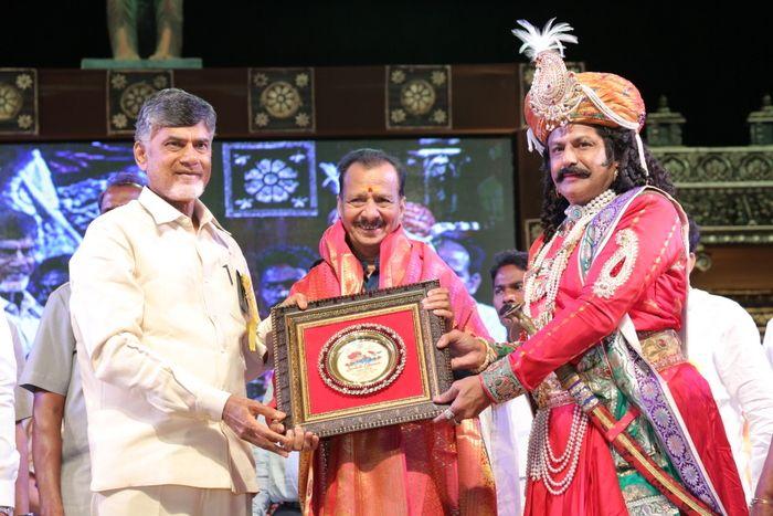 PHOTOS: Highlights of Lepakshi Utsavam 2018 Day-1